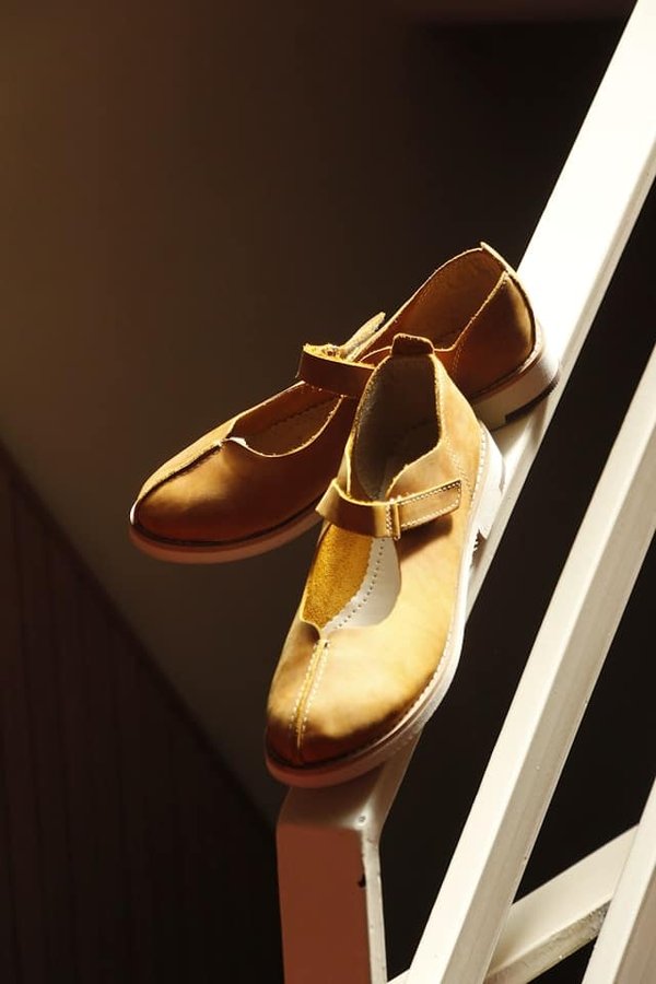 Comment allier confort et élégance avec des ballerines lors d'une journée de congrès?